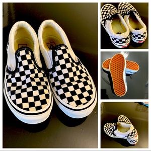 Girls Black & White Vans